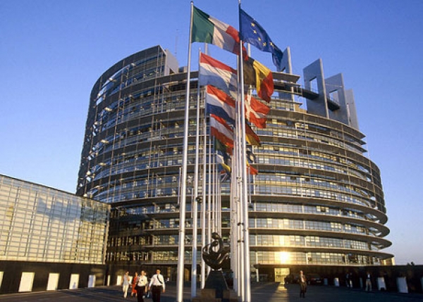 Evasione fiscale raggiunto accordo consiglio europeo dal 2017 addio al segreto bancario